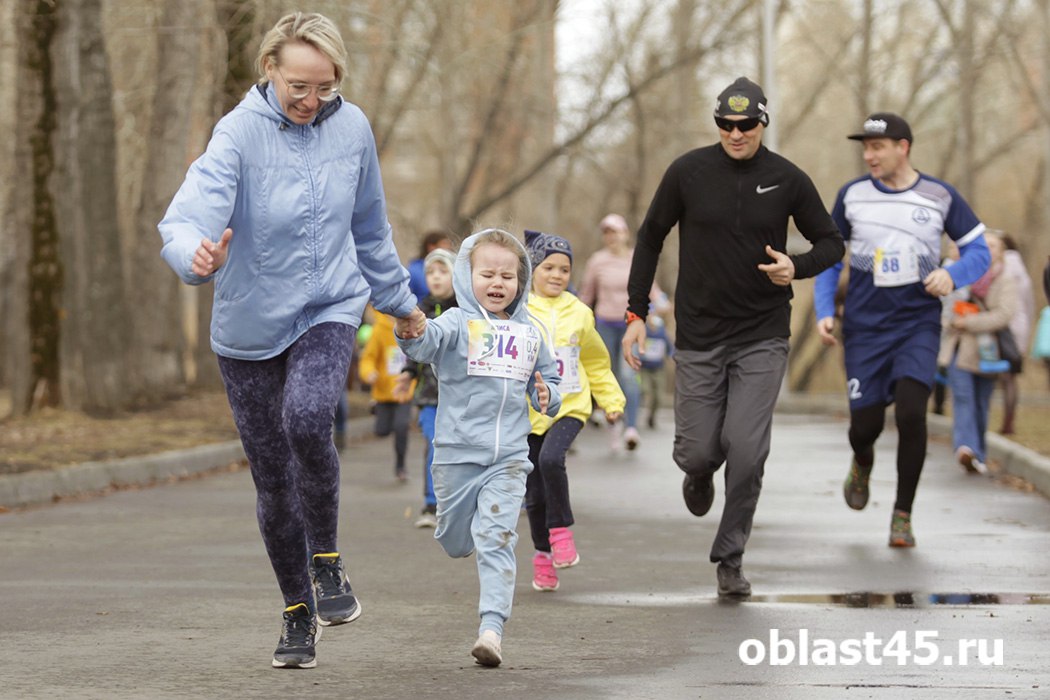 Курганцы пробегут 10 км по городу на призы губернатора Шумкова