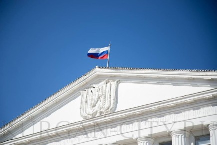 На встрече с председателями садоводств шел разговор по противопожарным и противопаводковым мероприятиям