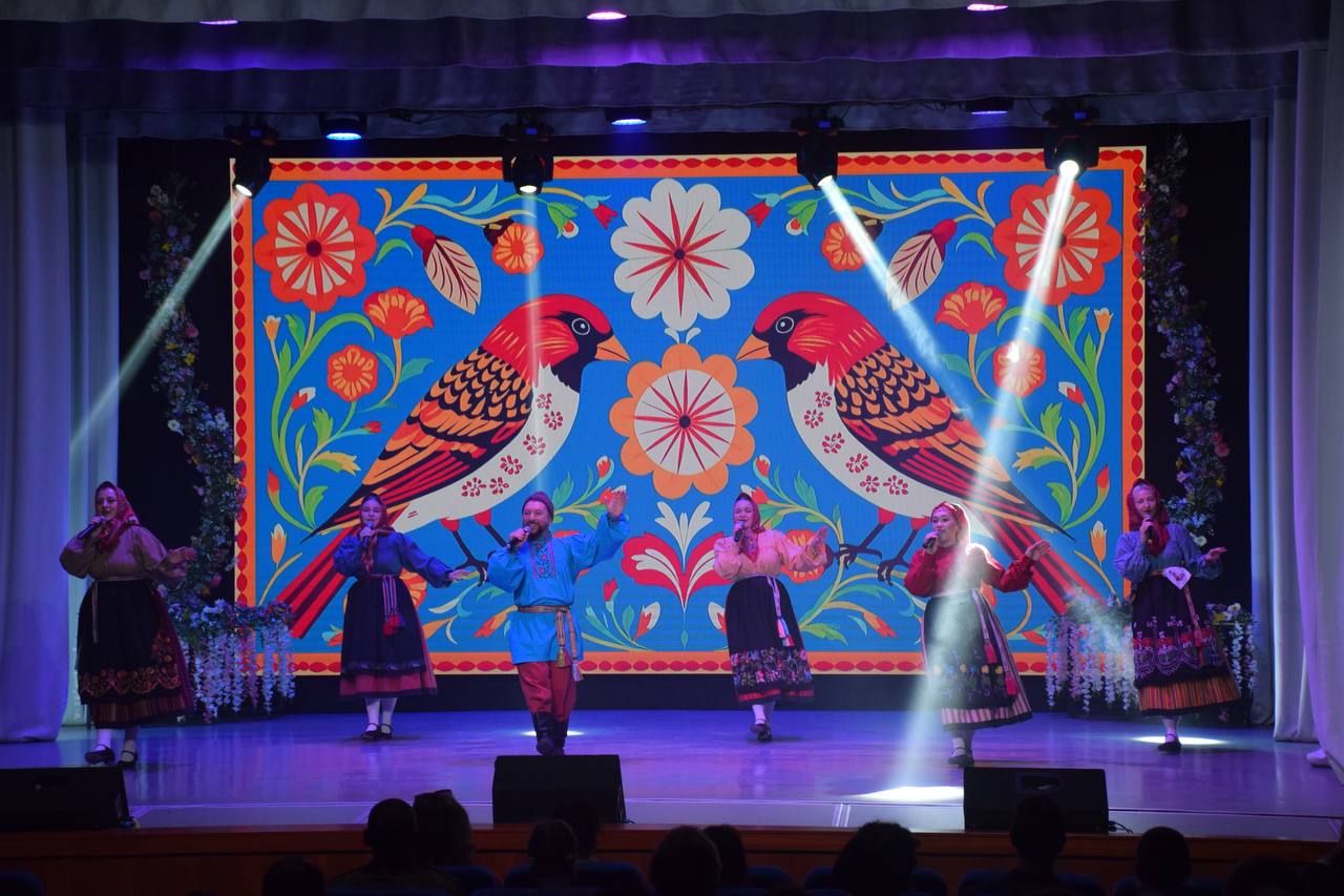 В Кургане отметили День работника культуры