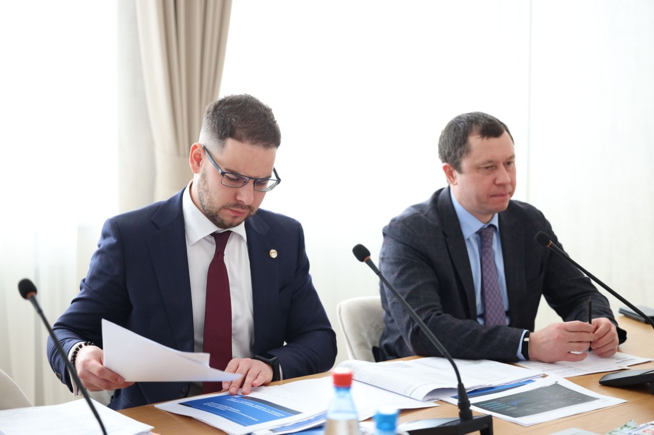 Сегодня, 26 марта, первый заместитель губернатора Анатолий Воробьев провел плановое заседание регионального штаба по газификации Курганской области Сегодня, 26 марта, первый заместитель губернатора Анатолий Воробьев провел плановое заседание регионального штаба по газификации Курганской области