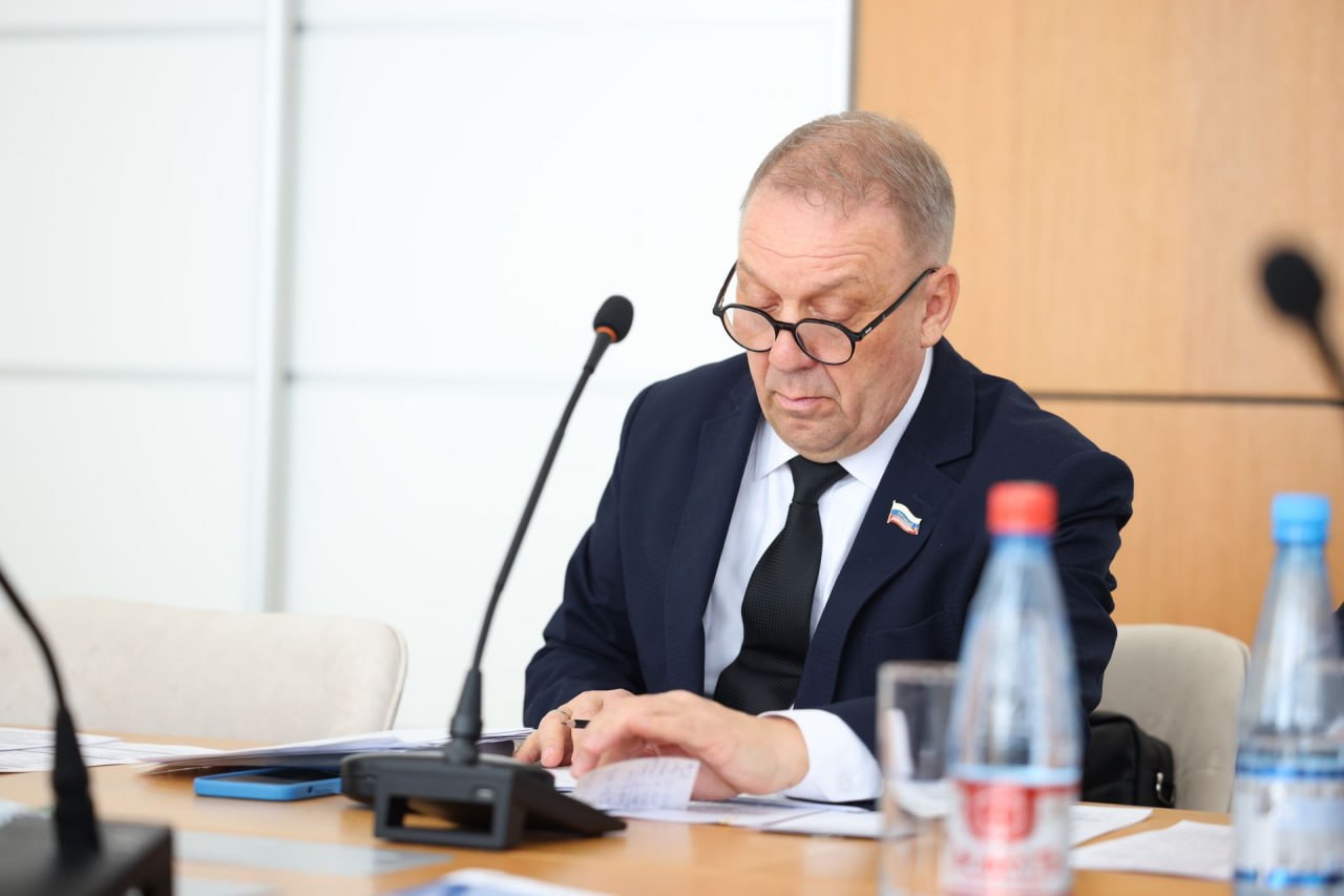 Сегодня, 26 марта, первый заместитель губернатора Анатолий Воробьев провел плановое заседание регионального штаба по газификации Курганской области Сегодня, 26 марта, первый заместитель губернатора Анатолий Воробьев провел плановое заседание регионального штаба по газификации Курганской области