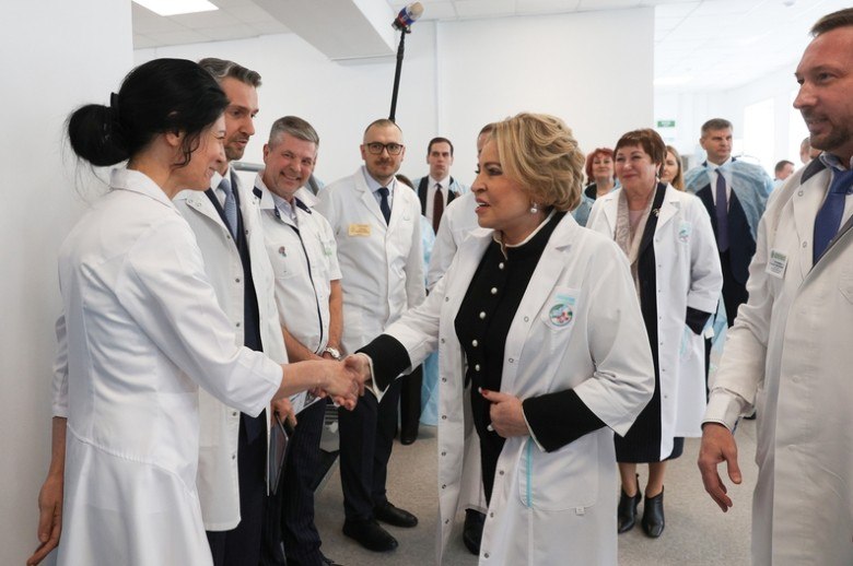 Матвиенко оценила строительство новой областной поликлиники в Кургане