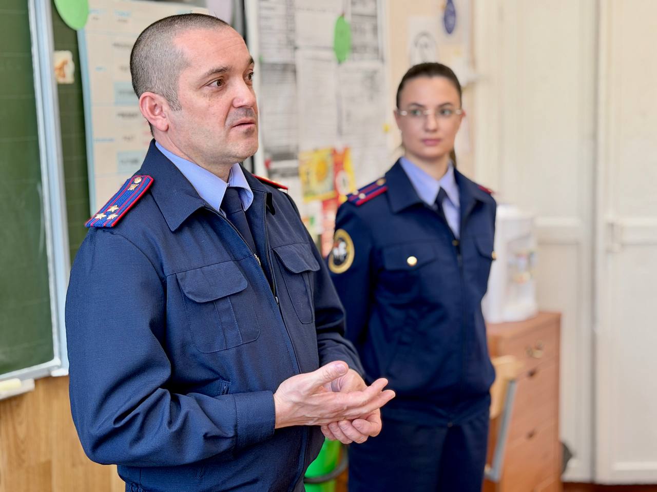 Ежегодно на базе гимназии №47 города Кургана проходит профориентационное мероприятие «Звездный десант» Ежегодно на базе гимназии №47 города Кургана проходит профориентационное мероприятие «Звездный десант»