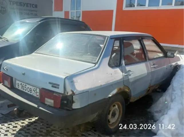 Департамент развития городского хозяйства информирует о выявлении автотранспортных средств, длительное время находящихся на парковочных площадках без признаков эксплуатации и, предположительно, оставленных своими владельцами: Департамент развития городского хозяйства информирует о выявлении автотранспортных средств, длительное время находящихся на парковочных площадках без признаков эксплуатации и, предположительно, оставленных своими владельцами: