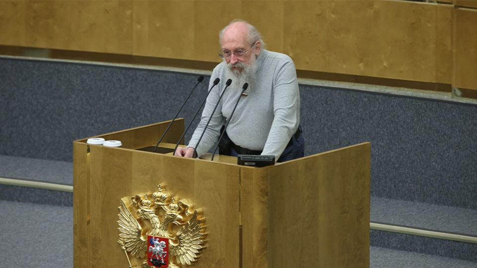 �������� �����������: ��������� � �MAX�