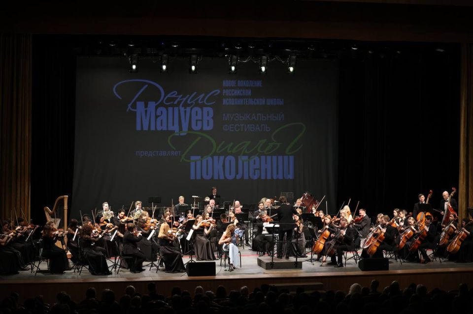 �������, 6 ������, � ��������� ���������� ��������� ������ ��������� ��������� ������� ������, ��������-�������� ������ ������� ������� ���������