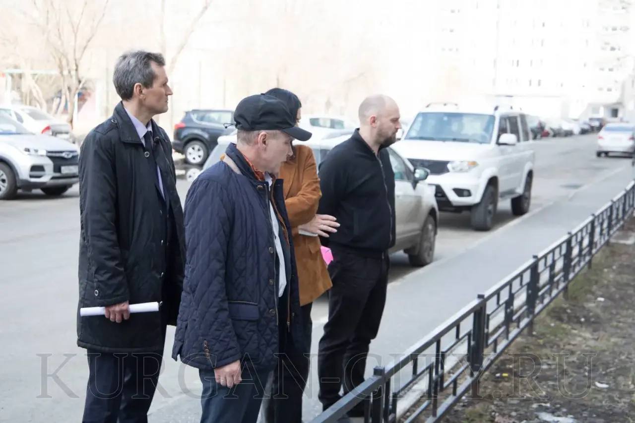 В Кургане продолжается сезон субботников В Кургане продолжается сезон субботников