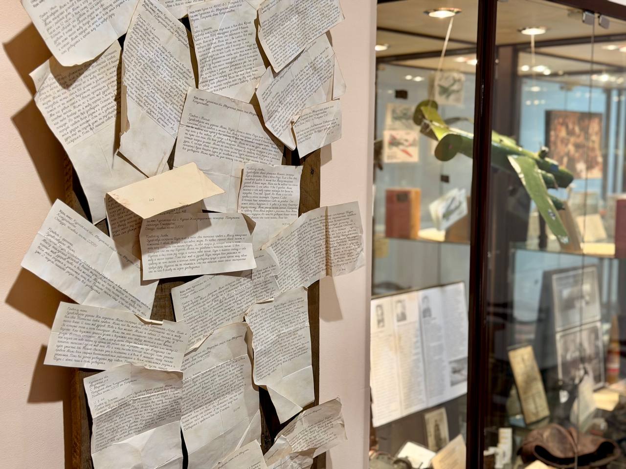 Сотрудники следственного управления СК России по Курганской области в рамках программы патриотического воспитания молодежи организовали для кадет СК России средней общеобразовательной школы №40 и учеников девятых классов... Сотрудники следственного управления СК России по Курганской области в рамках программы патриотического воспитания молодежи организовали для кадет СК России средней общеобразовательной школы №40 и учеников девятых классов...