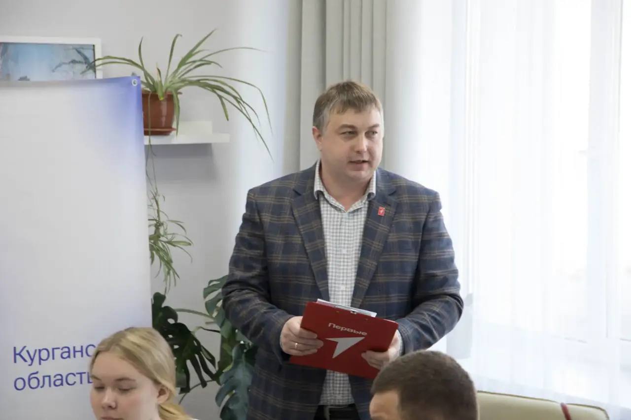 Антон Науменко: Сегодня принял участие в заседании Совета по взаимодействию с Общероссийским общественно-государственным движением детей и молодежи при губернаторе Курганской области Антон Науменко: Сегодня принял участие в заседании Совета по взаимодействию с Общероссийским общественно-государственным движением детей и молодежи при губернаторе Курганской области