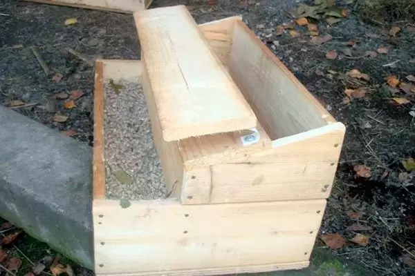 Как сделать идеальную кормушку для индюков: простые советы и хитрости