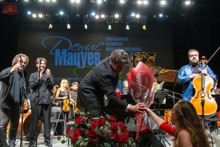 «Симфоджаз»: Денис Мацуев и звёздные музыканты подарили курганцам вечер импровизации