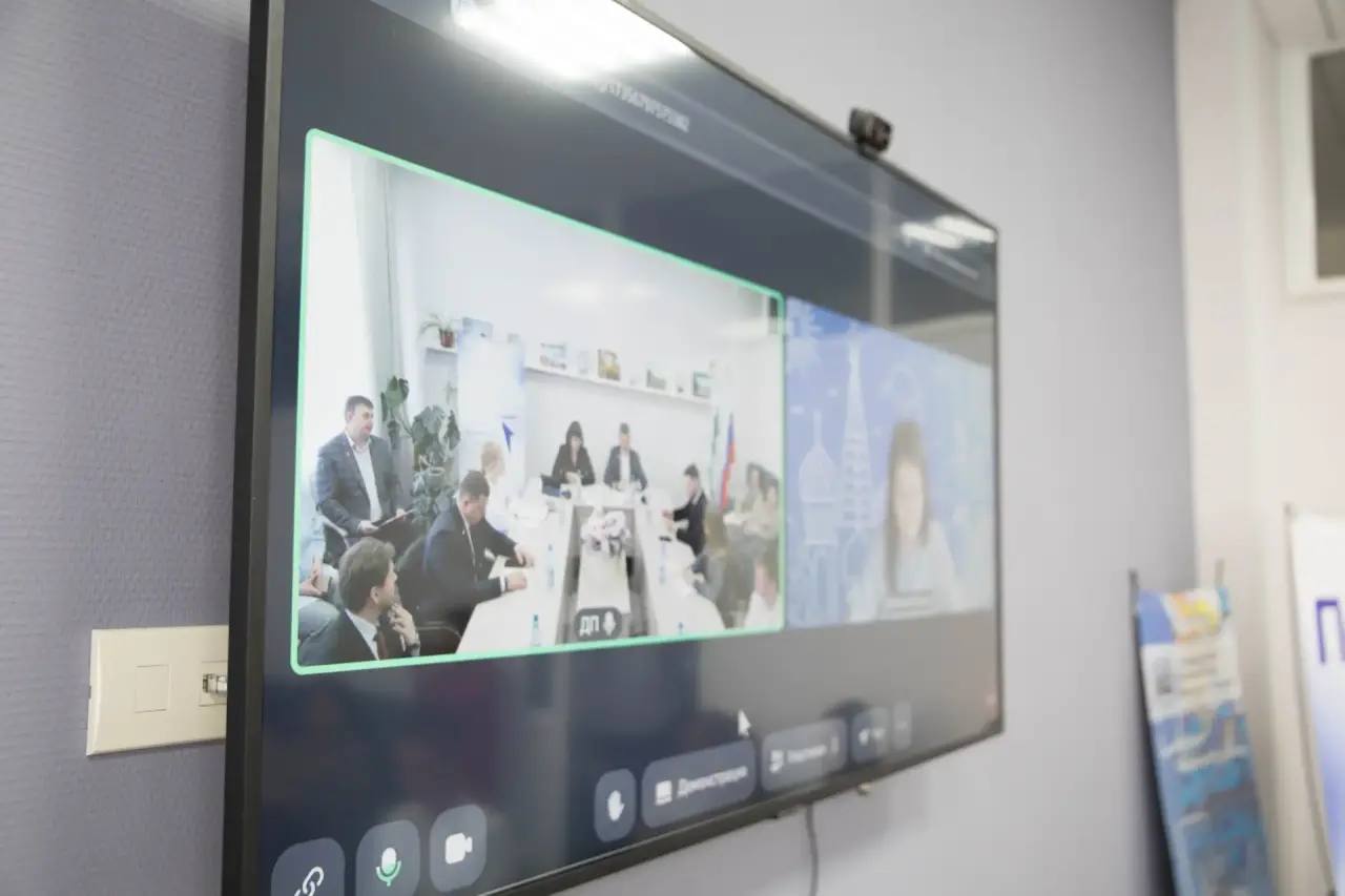 Антон Науменко: Сегодня принял участие в заседании Совета по взаимодействию с Общероссийским общественно-государственным движением детей и молодежи при губернаторе Курганской области Антон Науменко: Сегодня принял участие в заседании Совета по взаимодействию с Общероссийским общественно-государственным движением детей и молодежи при губернаторе Курганской области