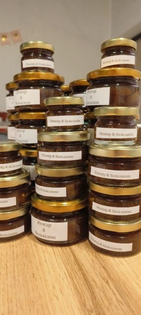 Как сделать уникальный инжирный соус с нотками бальзамика