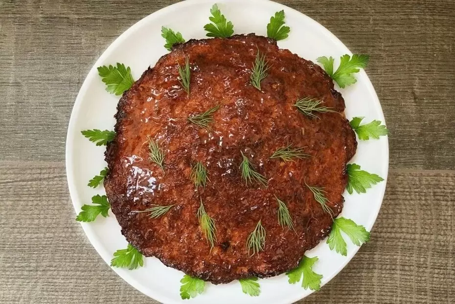 Кулинарный тренд: Пирог с курицей и кабачками на кукурузной основе