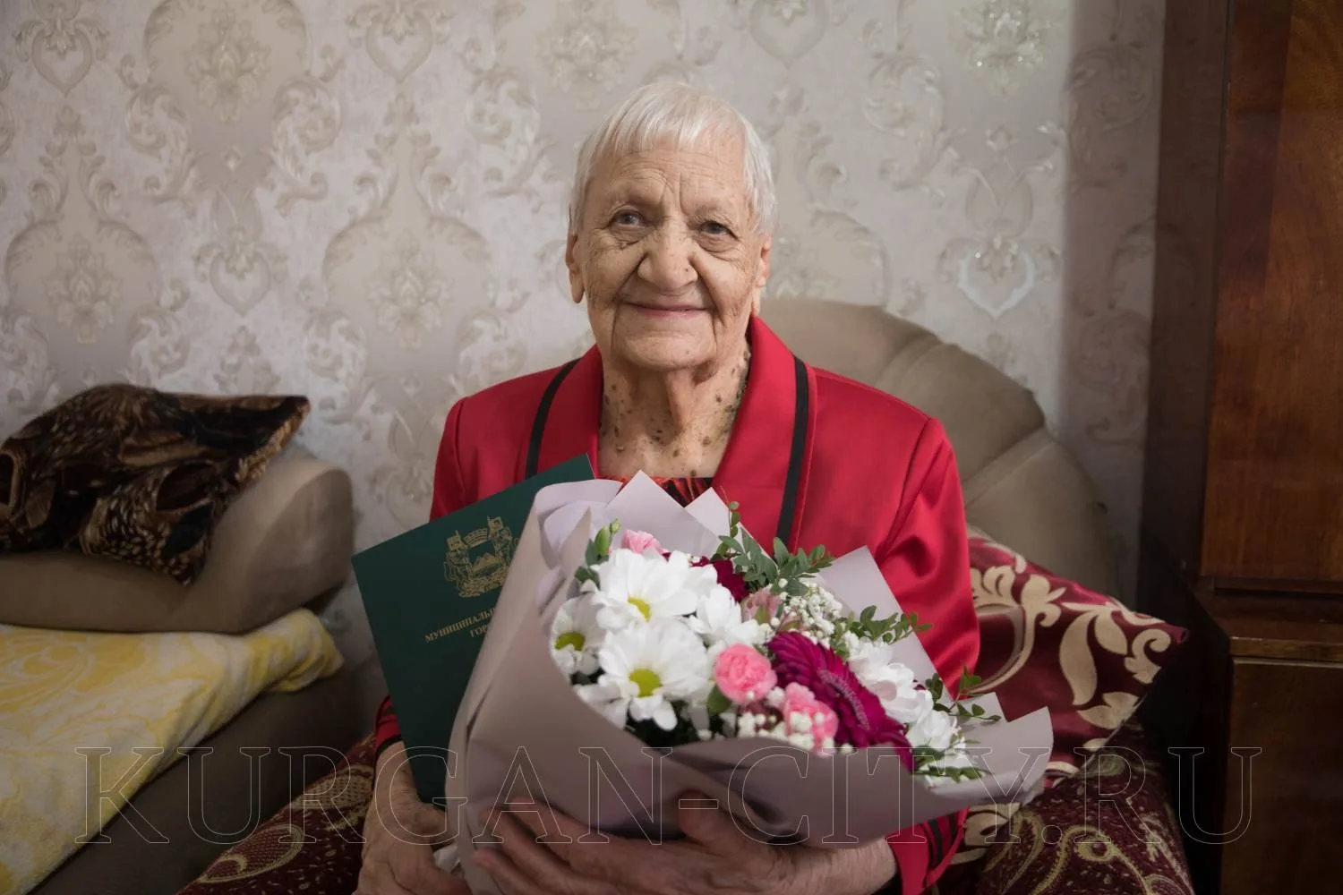 Продолжаем рассказывать о тружениках региона, которые отмечают знаковые юбилейные даты