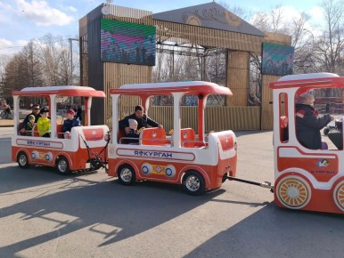Сезон аттракционов открыт. В Центральном парке культуры и отдыха города Кургана возобновляет работу парк аттракционов