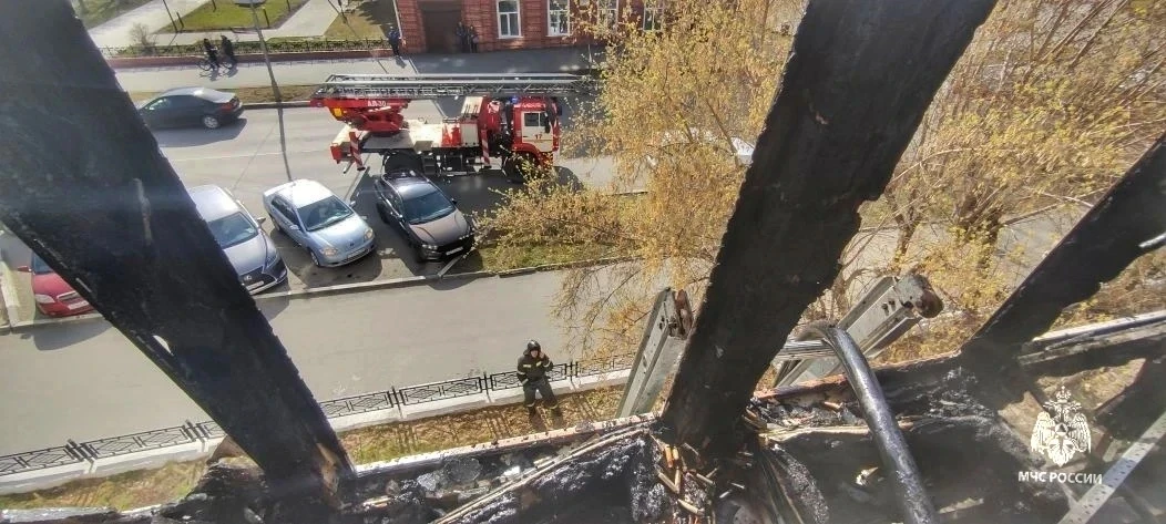 Непотушенный окурок - источник возгорания