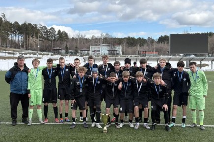 Продолжаем знакомить с успехами курганских ребят из детских спортивных школ города, которые становятся победителями и призерами соревнований международного и российского уровней