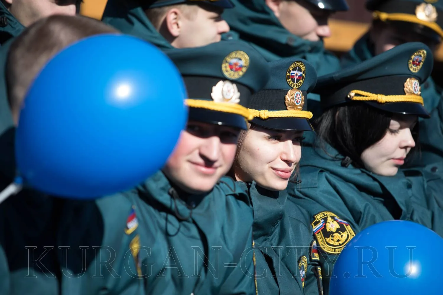 В Кургане проходят соревнования на лучшую команду МЧС России в УрФО по ликвидации ЧС на автотранспорте В Кургане проходят соревнования на лучшую команду МЧС России в УрФО по ликвидации ЧС на автотранспорте