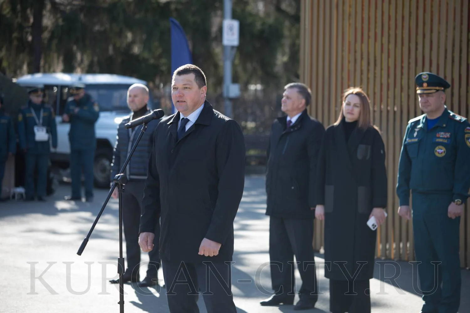 В Кургане проходят соревнования на лучшую команду МЧС России в УрФО по ликвидации ЧС на автотранспорте В Кургане проходят соревнования на лучшую команду МЧС России в УрФО по ликвидации ЧС на автотранспорте
