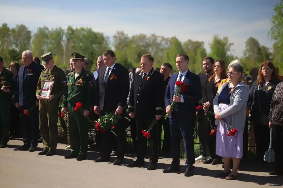 Еще один солдат Великой Отечественной войны похоронен на родной земле Еще один солдат Великой Отечественной войны похоронен на родной земле