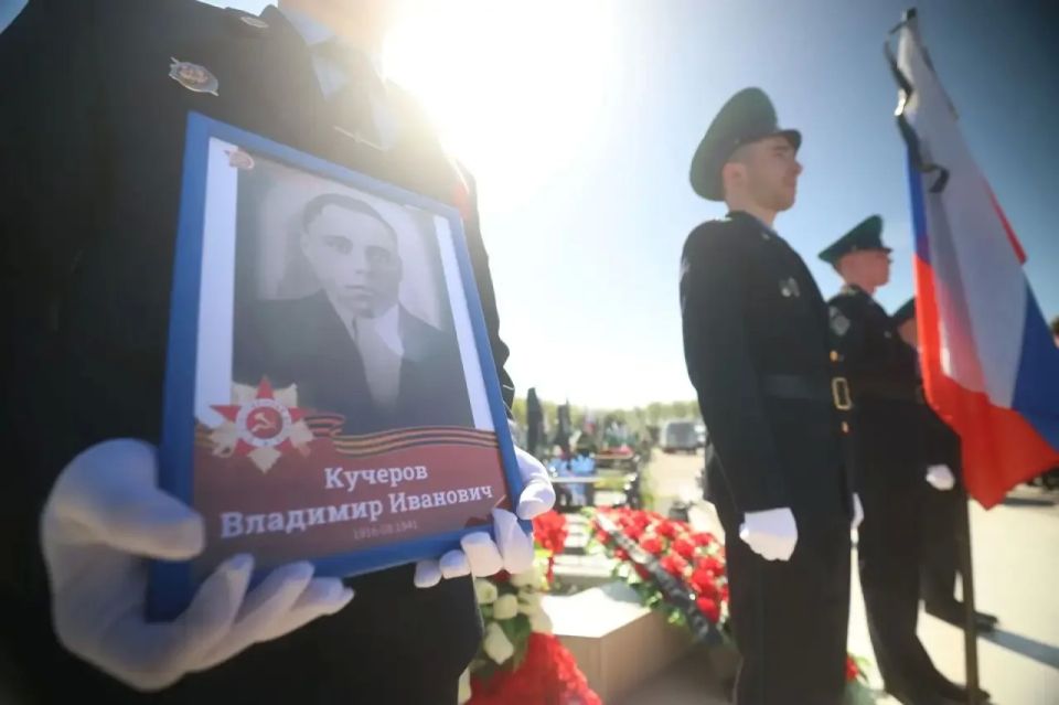 Еще один солдат Великой Отечественной войны похоронен на родной земле Еще один солдат Великой Отечественной войны похоронен на родной земле