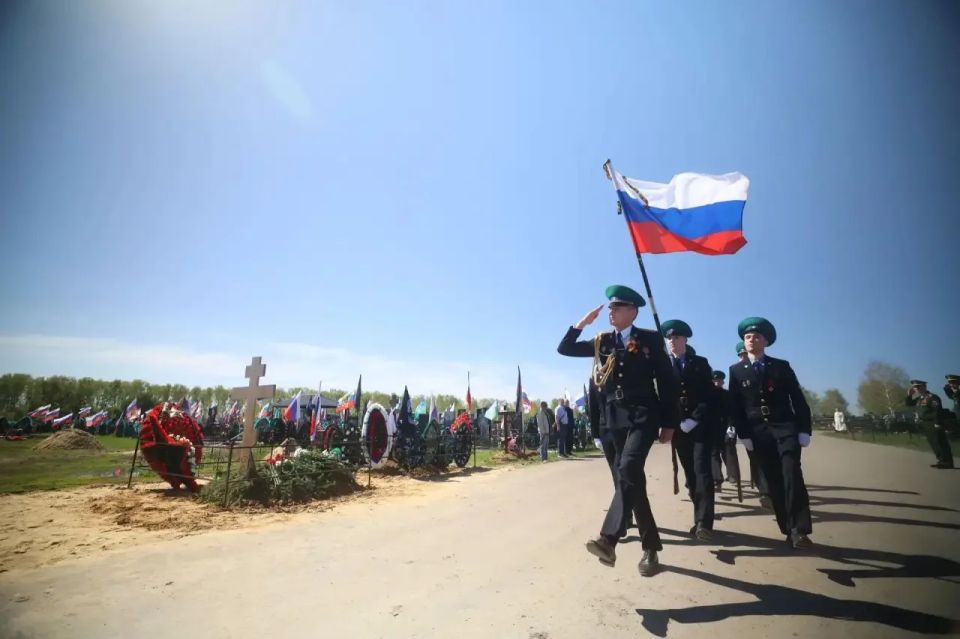 Еще один солдат Великой Отечественной войны похоронен на родной земле Еще один солдат Великой Отечественной войны похоронен на родной земле