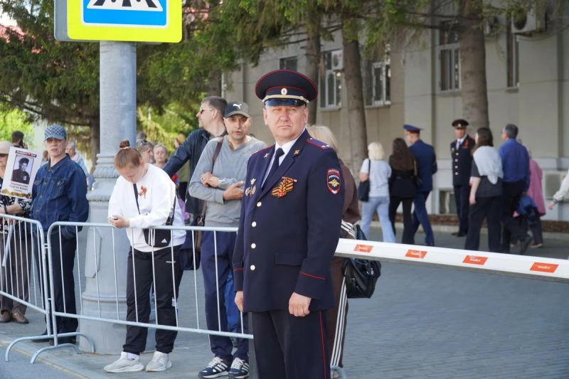 Сотрудники полиции Зауралья обеспечили охрану порядка при проведении праздничных мероприятий, посвященных Дню Победы