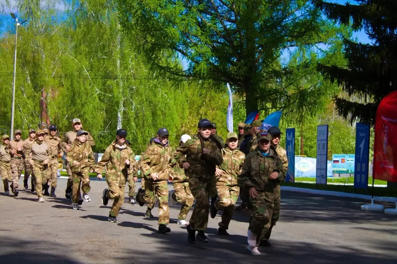 В Курганской области завершился региональный этап военно-патриотической игры «Зарница 2.0». Он прошёл с 10 по 14 мая на базе оздоровительного комплекса «Космос» В Курганской области завершился региональный этап военно-патриотической игры «Зарница 2.0». Он прошёл с 10 по 14 мая на базе оздоровительного комплекса «Космос»