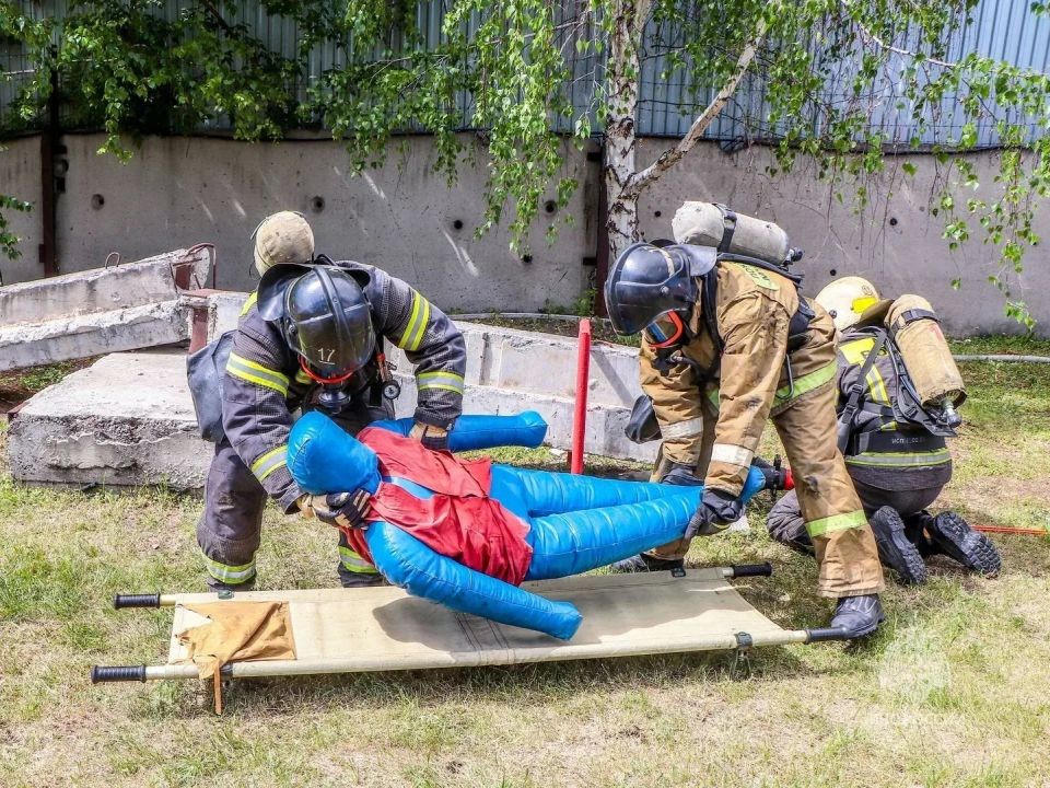 В Курганской области выбрали сильнейшее звено газодымозащитной службы В Курганской области выбрали сильнейшее звено газодымозащитной службы