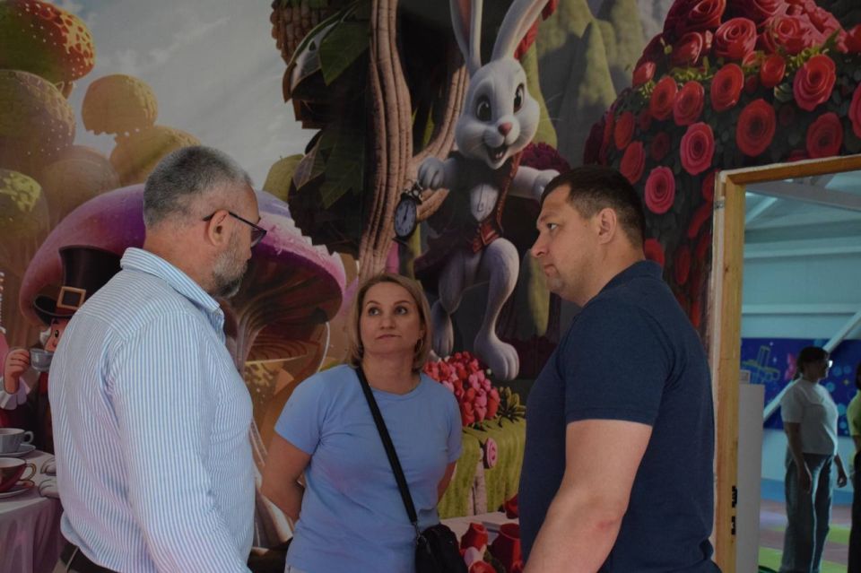 Антон Науменко: В экопарке в Рябково встретился с инвестором, который реализовал здесь проект «Забава Парка» Антон Науменко: В экопарке в Рябково встретился с инвестором, который реализовал здесь проект «Забава Парка»