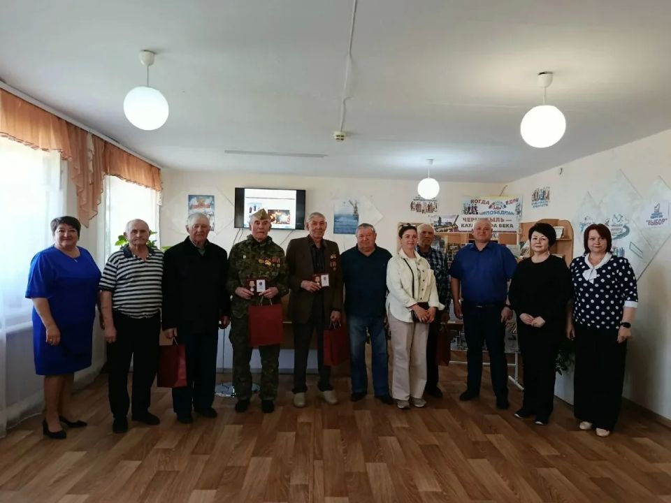 Заместитель председателя облизбиркома Галина Доставалова приняла участие в церемонии вручения памятных медалей ликвидаторам последствий на Чернобыльской АЭС Заместитель председателя облизбиркома Галина Доставалова приняла участие в церемонии вручения памятных медалей ликвидаторам последствий на Чернобыльской АЭС