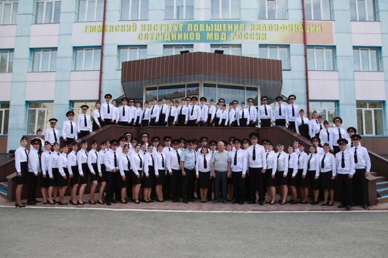 12 молодых сотрудников пополнят полицейские ряды в Курганской области 12 молодых сотрудников пополнят полицейские ряды в Курганской области