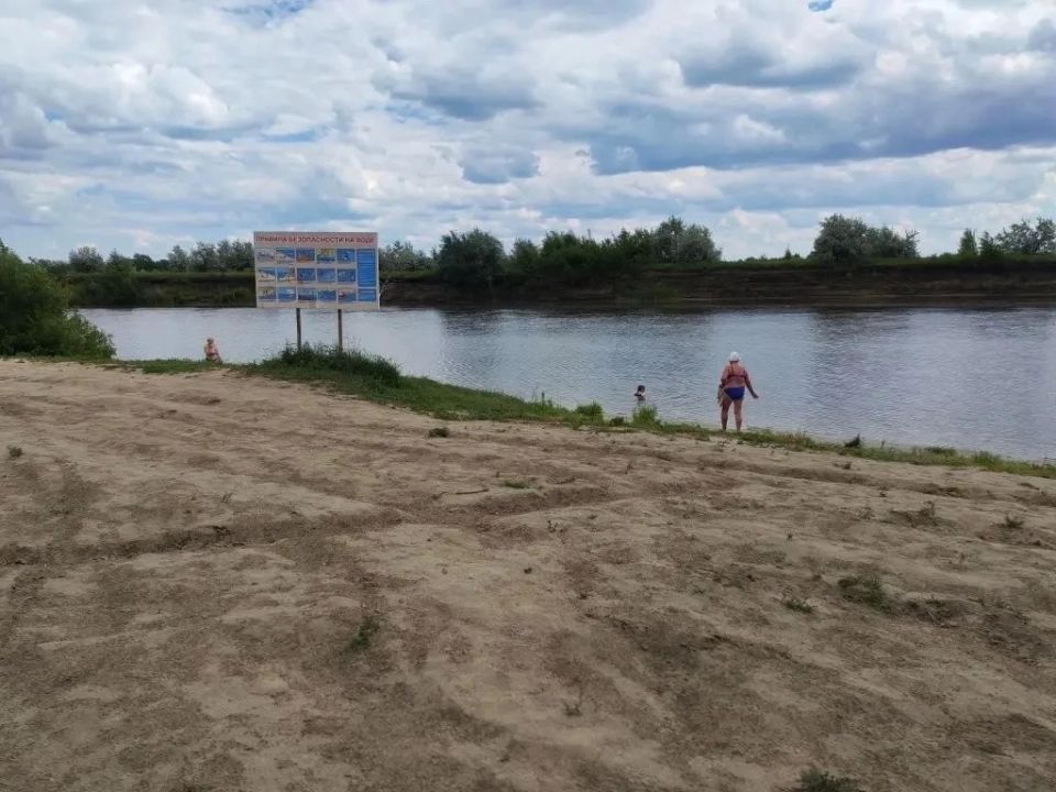 Не рискуйте и следите за детьми! Купальный сезон в Кургане официально еще не открыт Не рискуйте и следите за детьми! Купальный сезон в Кургане официально еще не открыт