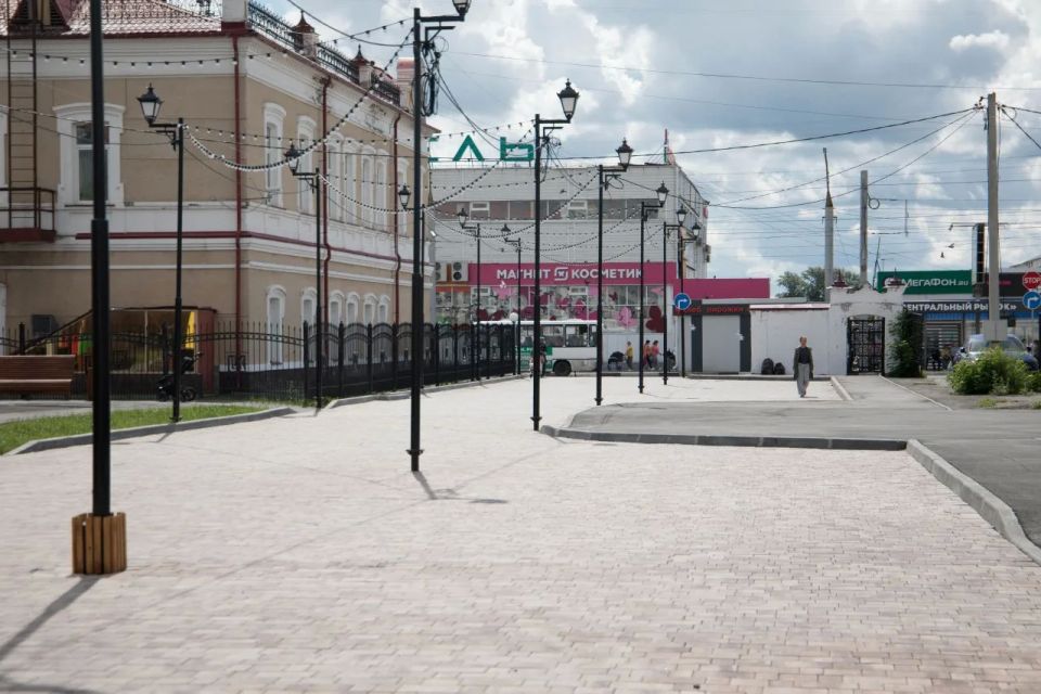 Глава города Антон Науменко сегодня, 6 июня, провел очередной рабочий объезд по городу Глава города Антон Науменко сегодня, 6 июня, провел очередной рабочий объезд по городу