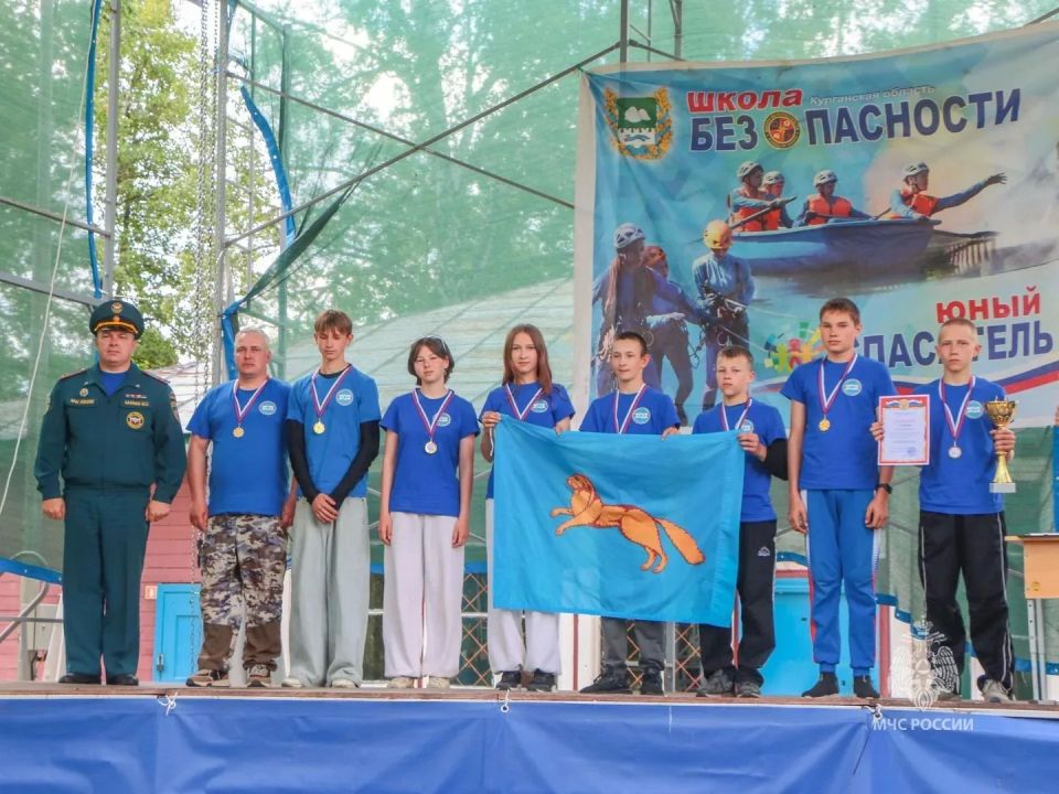 В Курганской области подвели итоги соревнований «Школа безопасности», определив сильнейшие команды В Курганской области подвели итоги соревнований «Школа безопасности», определив сильнейшие команды