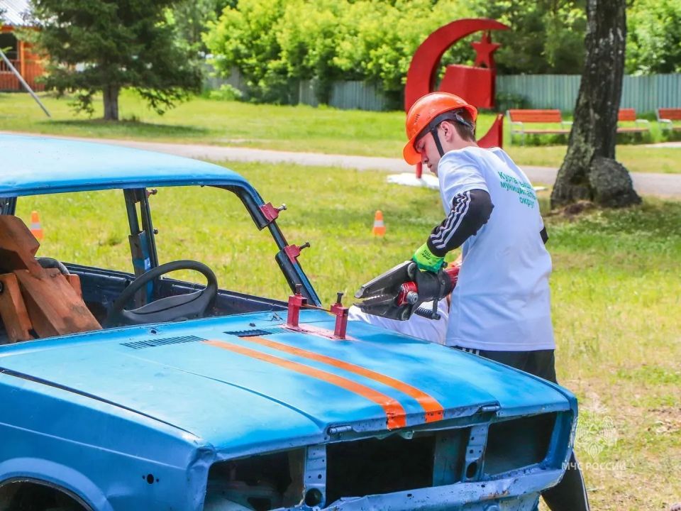 В Курганской области подвели итоги соревнований «Школа безопасности», определив сильнейшие команды В Курганской области подвели итоги соревнований «Школа безопасности», определив сильнейшие команды