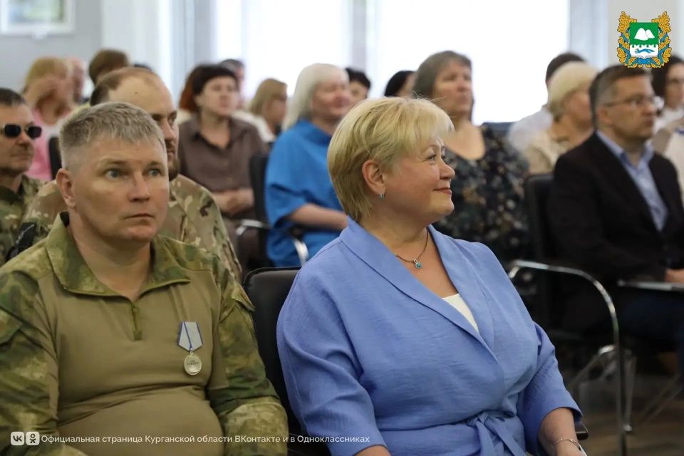 5 июня прошло торжественное мероприятие, посвященное трехлетию со дня начала работы региональным отделением фонда «Защитники Отечества» 5 июня прошло торжественное мероприятие, посвященное трехлетию со дня начала работы региональным отделением фонда «Защитники Отечества»