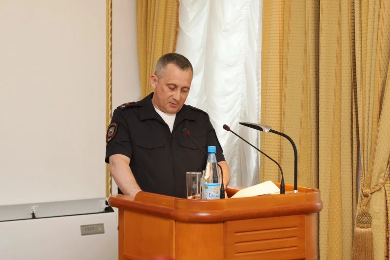 Начальник Управления по контролю за оборотом наркотиков УМВД выступил на заседании комитета Курганской областной Думы по социальной политике Начальник Управления по контролю за оборотом наркотиков УМВД выступил на заседании комитета Курганской областной Думы по социальной политике