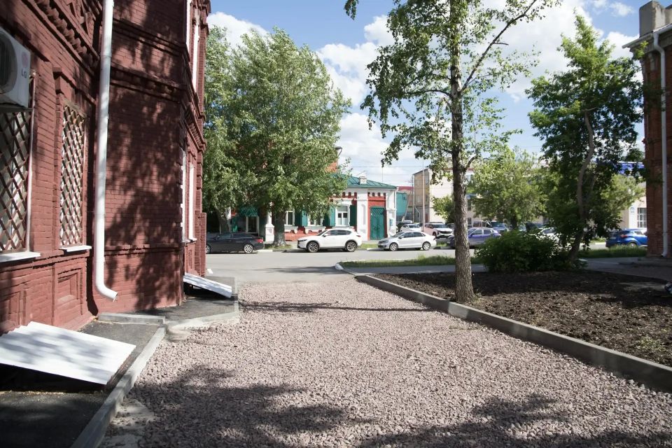 Вадим Шумков: По дворам начаты ремонты. В Кургане из 71 двора, ремонт которых запланирован на этот год, работы в активной фазе идут уже на 24. Ещё порядка 20 сейчас готовятся к ремонту Вадим Шумков: По дворам начаты ремонты. В Кургане из 71 двора, ремонт которых запланирован на этот год, работы в активной фазе идут уже на 24. Ещё порядка 20 сейчас готовятся к ремонту