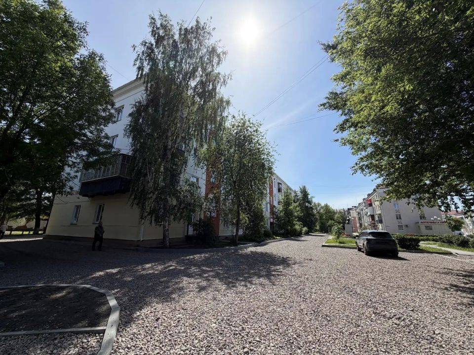 Вадим Шумков: По дворам начаты ремонты. В Кургане из 71 двора, ремонт которых запланирован на этот год, работы в активной фазе идут уже на 24. Ещё порядка 20 сейчас готовятся к ремонту Вадим Шумков: По дворам начаты ремонты. В Кургане из 71 двора, ремонт которых запланирован на этот год, работы в активной фазе идут уже на 24. Ещё порядка 20 сейчас готовятся к ремонту