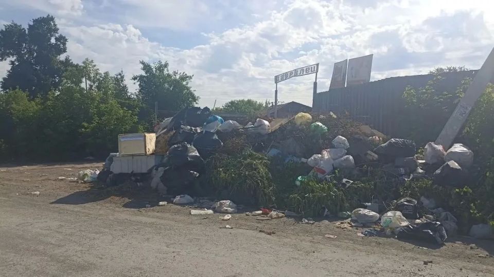 Курганская межрайонная природоохранная прокуратура взяла на контроль ситуацию, связанную с образованием несанкционированной свалки отходов производства и потребления около въезда в СНТ «Зауралец» Курганская межрайонная природоохранная прокуратура взяла на контроль ситуацию, связанную с образованием несанкционированной свалки отходов производства и потребления около въезда в СНТ «Зауралец»