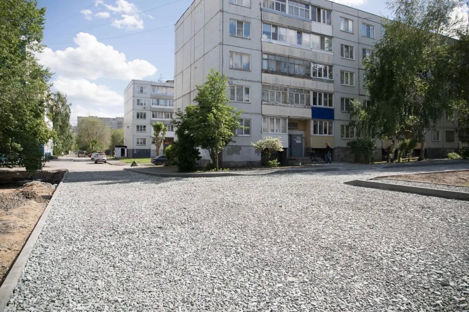 Вадим Шумков: По дворам начаты ремонты. В Кургане из 71 двора, ремонт которых запланирован на этот год, работы в активной фазе идут уже на 24. Ещё порядка 20 сейчас готовятся к ремонту Вадим Шумков: По дворам начаты ремонты. В Кургане из 71 двора, ремонт которых запланирован на этот год, работы в активной фазе идут уже на 24. Ещё порядка 20 сейчас готовятся к ремонту