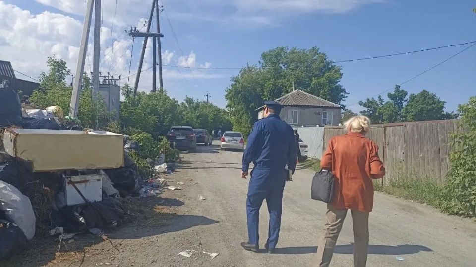 Курганская межрайонная природоохранная прокуратура взяла на контроль ситуацию, связанную с образованием несанкционированной свалки отходов производства и потребления около въезда в СНТ «Зауралец» Курганская межрайонная природоохранная прокуратура взяла на контроль ситуацию, связанную с образованием несанкционированной свалки отходов производства и потребления около въезда в СНТ «Зауралец»