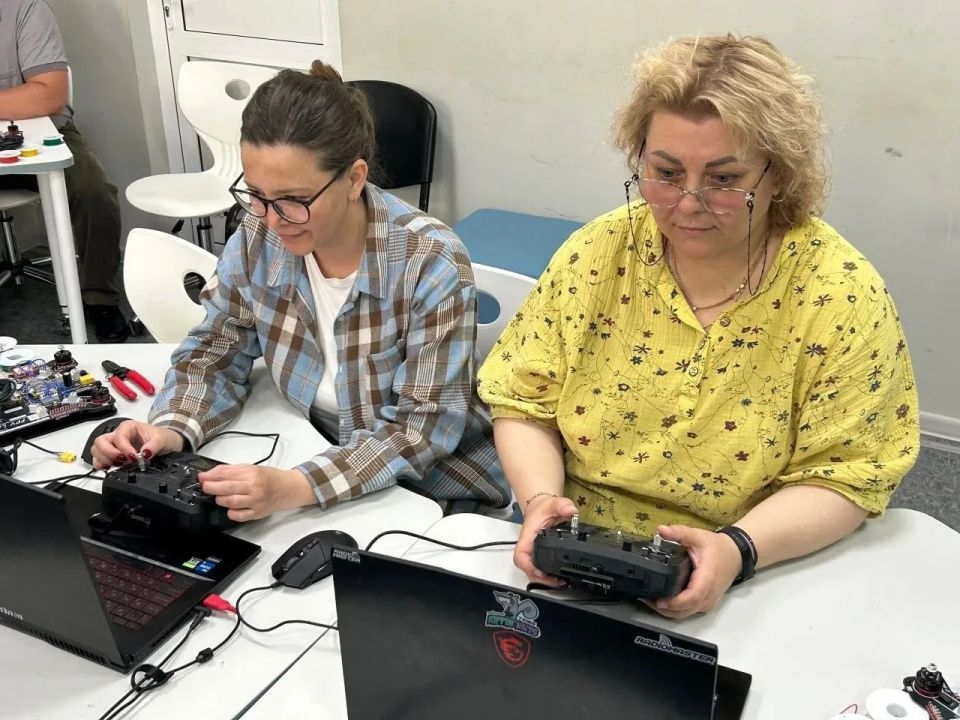 Преподаватели колледжей и техникумов Курганской области приступили к освоению программы «Оператор наземных средств управления БПЛА»
