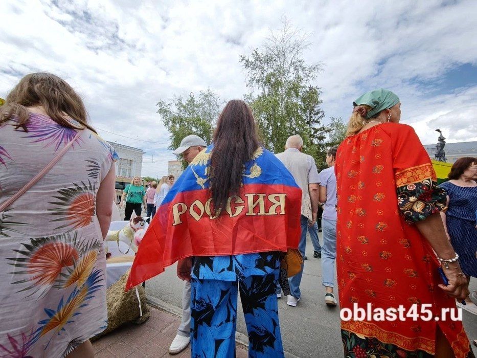 Финал «Русского поля» в Кургане и Волжский хор: прямое включение «Область 45»