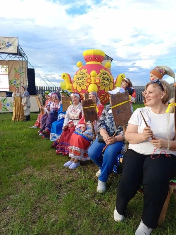 Фестиваль наличников в Белозерской слободе: традиции оживают! Фестиваль наличников в Белозерской слободе: традиции оживают!