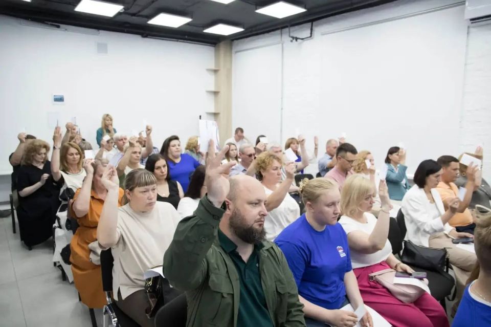 Антон Науменко: Принял участие в конференции местного отделения партии «Единая Россия» Антон Науменко: Принял участие в конференции местного отделения партии «Единая Россия»