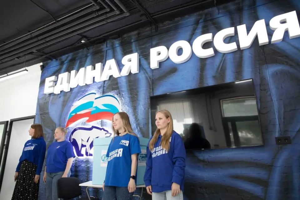 Антон Науменко: Принял участие в конференции местного отделения партии «Единая Россия» Антон Науменко: Принял участие в конференции местного отделения партии «Единая Россия»