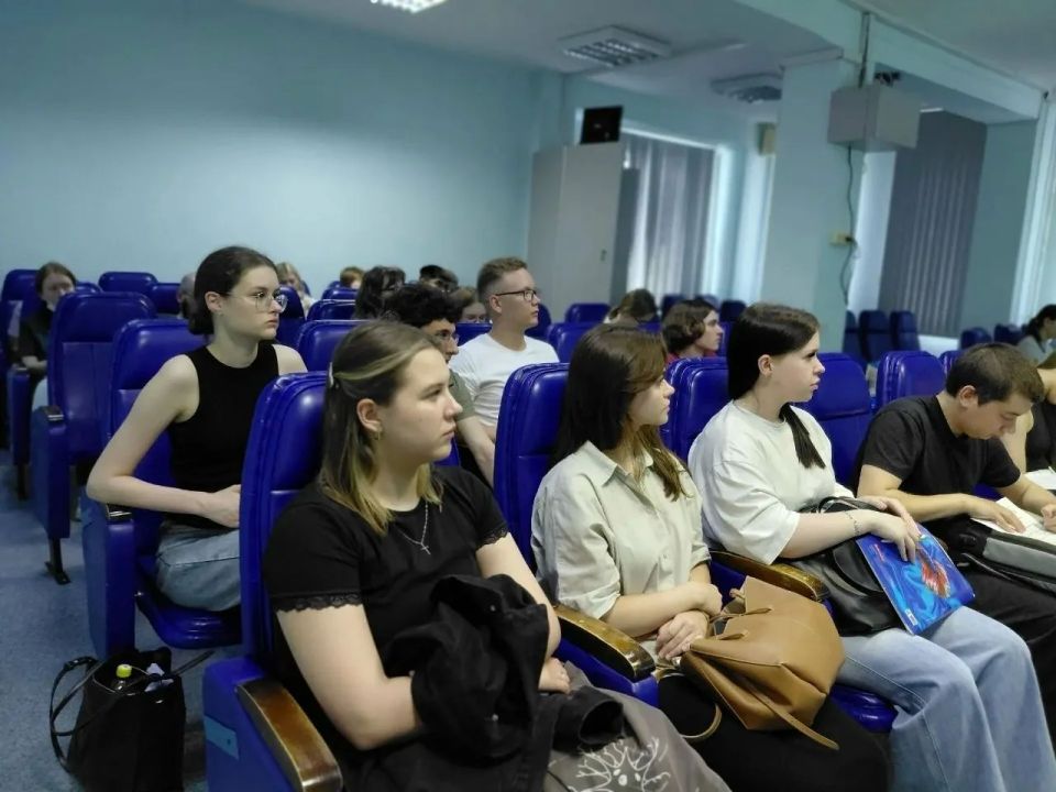 медицинских организациях региона прошли встречи с будущими врачами медицинских организациях региона прошли встречи с будущими врачами
